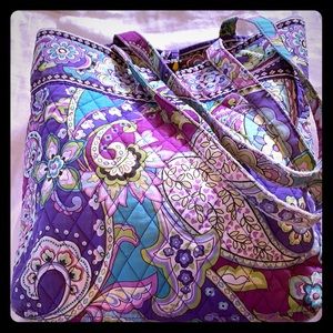 VERA BRADLEY TOTE BAG